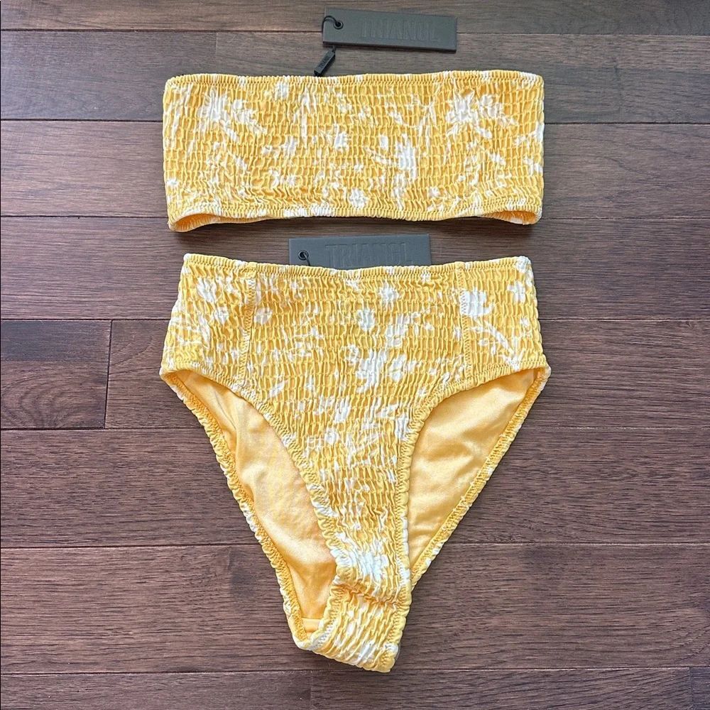 TRIANGL STRAPLESS TOP/HIGH WAIST BOTTOM YELLOW NEW WITG TAGS